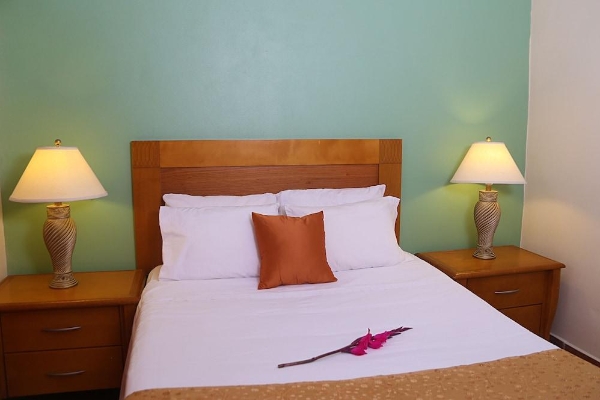 Hotel Punto di Oro Residences (Ponton)